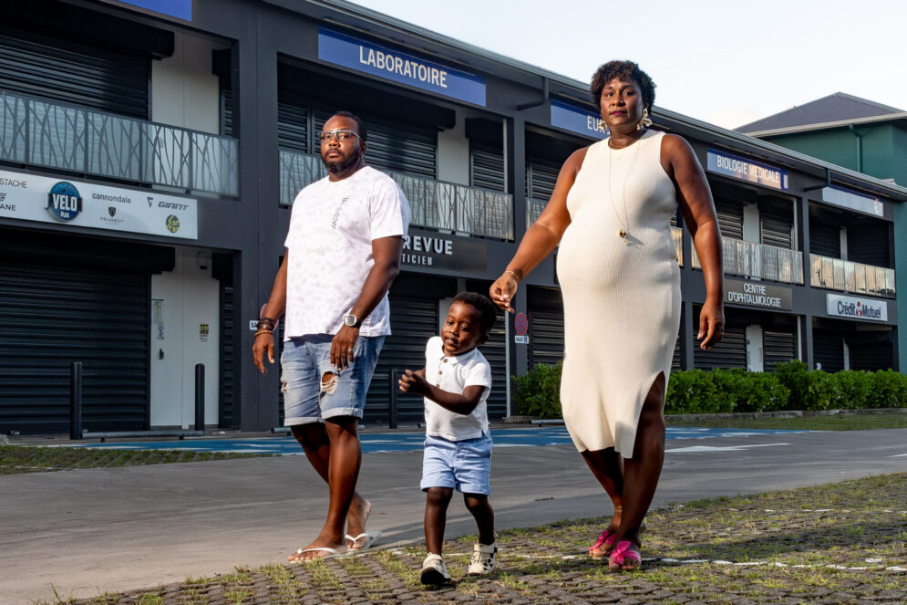 Famille qui marche